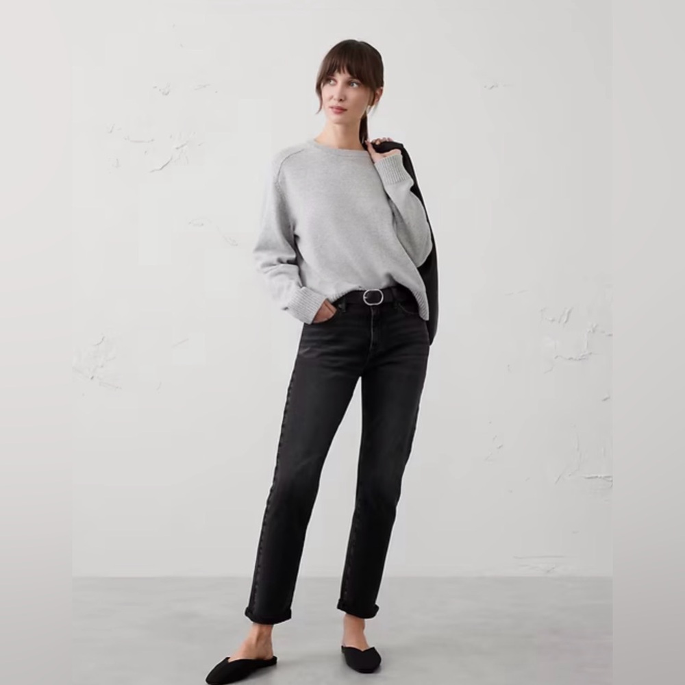 Banana Republic Straight Leg Jeans in Black
